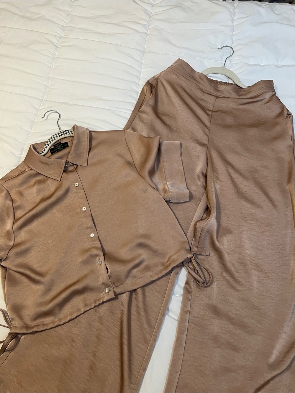 House of Harlow 1960 Satin Two-Piece Set in Taupe
